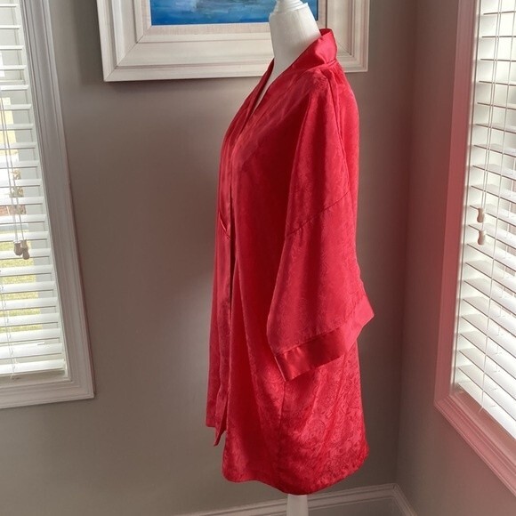 Victoria’s Secret Vintage Satin Gold Label Coral Embossed Robe OS - Picture 5 of 13